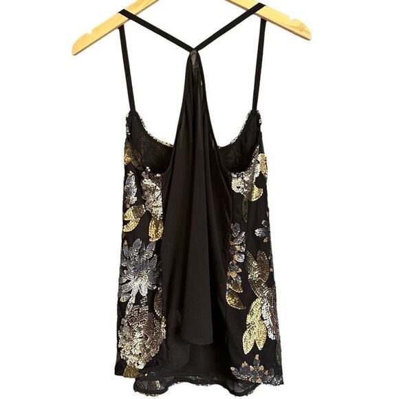 BB DAKOTA Felicity Sequin Floral Bohemian Tank Top - Picture 5 of 10